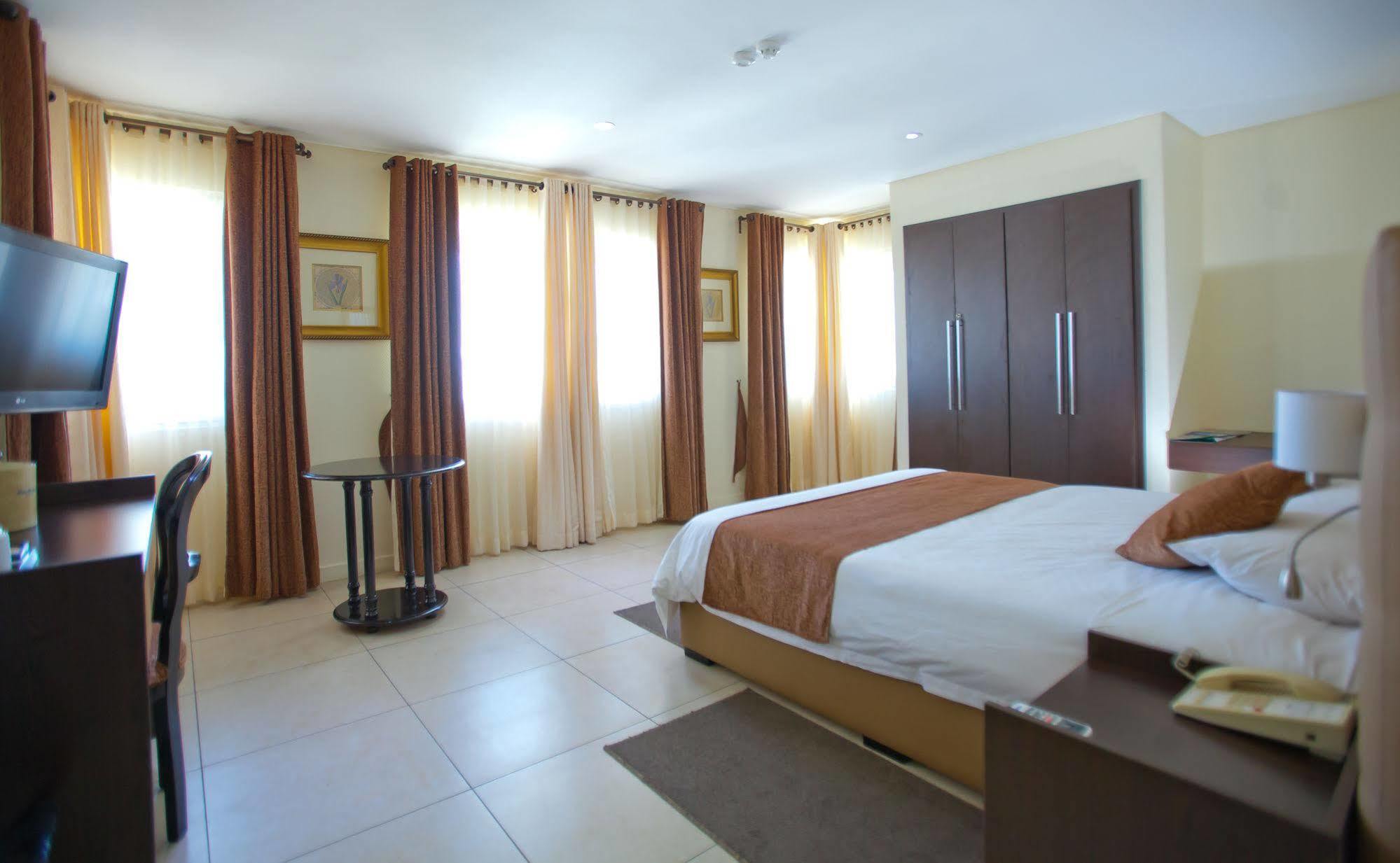 Hotel Monte Carlo Maputo Buitenkant foto