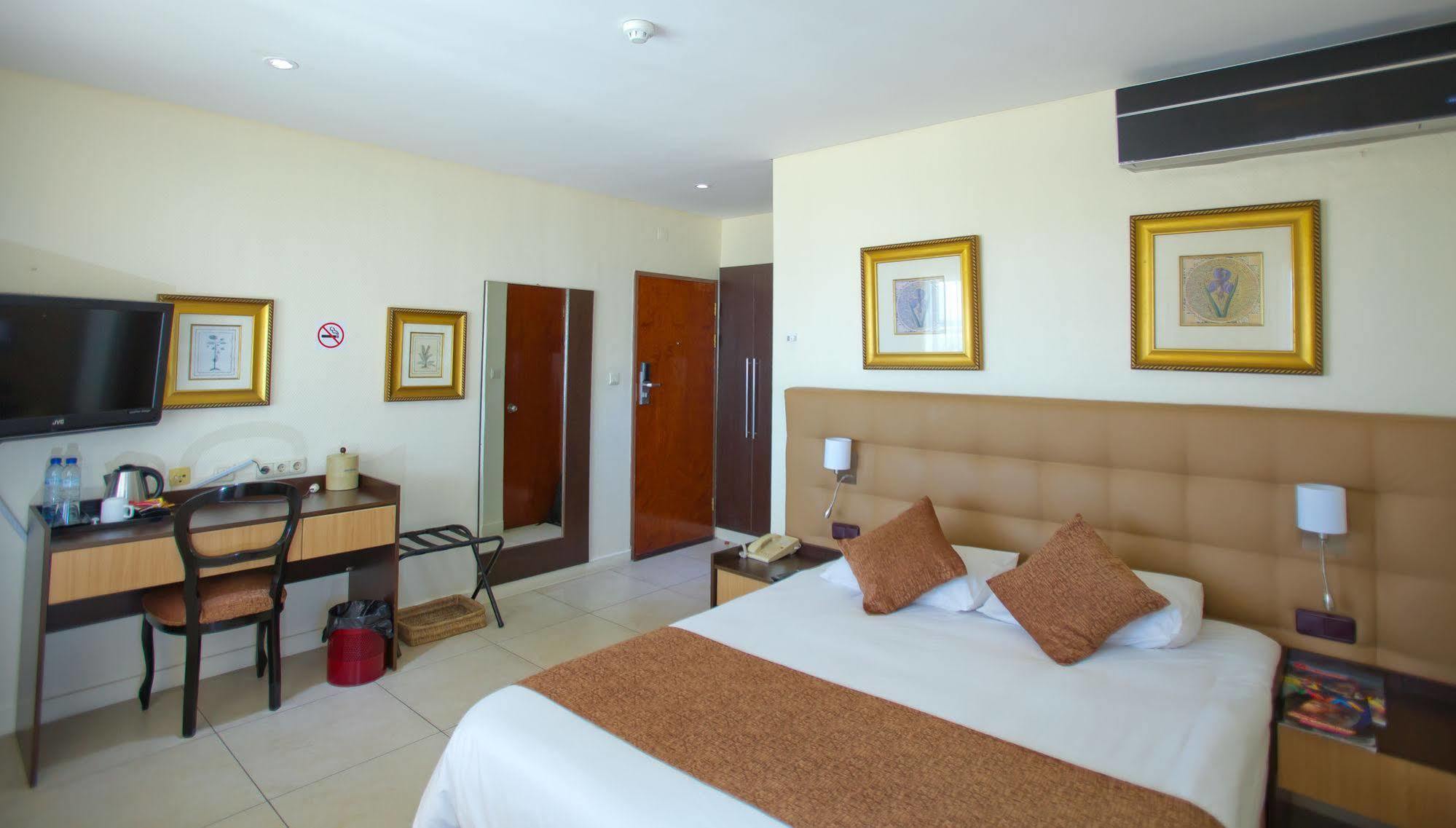 Hotel Monte Carlo Maputo Buitenkant foto